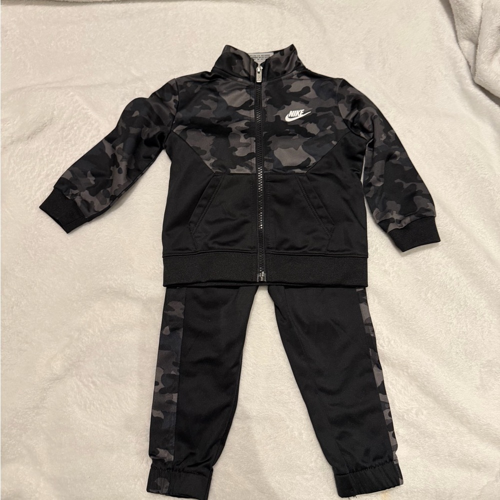 Nike Baby Black Camo Tracksuit
